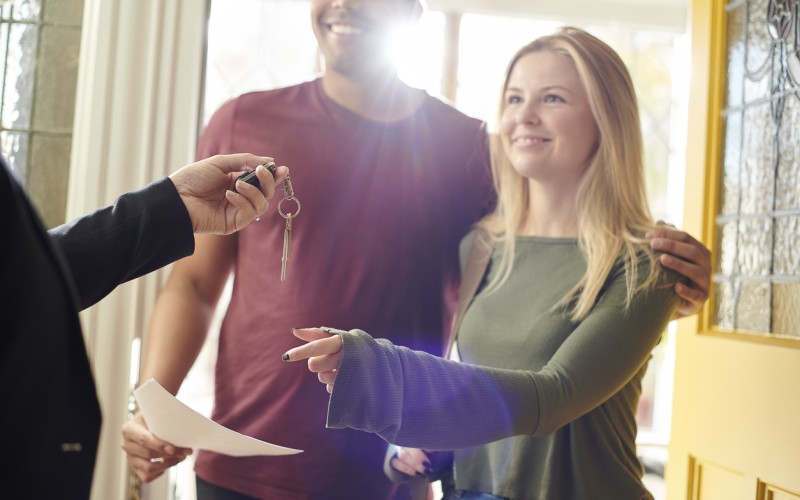 Wat te doen als uw huurder de woning niet verlaat op het einde van de opzegtermijn?