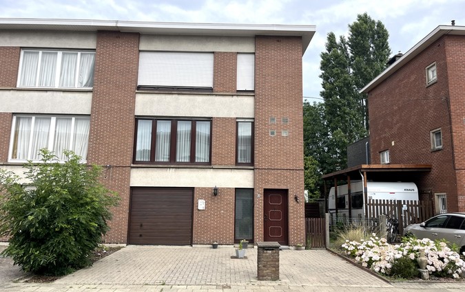 Bel-etage te koop in Ekeren