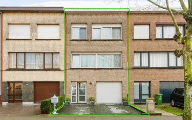 bel-etage-te-koop-in-merksem