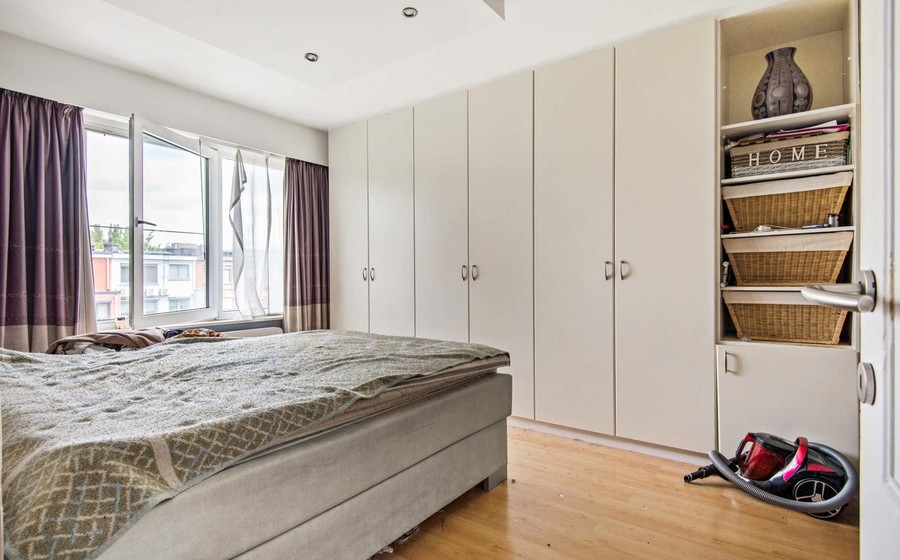 Bel-etage te koop in Merksem