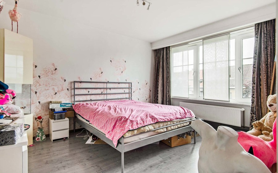 Bel-etage te koop in Merksem