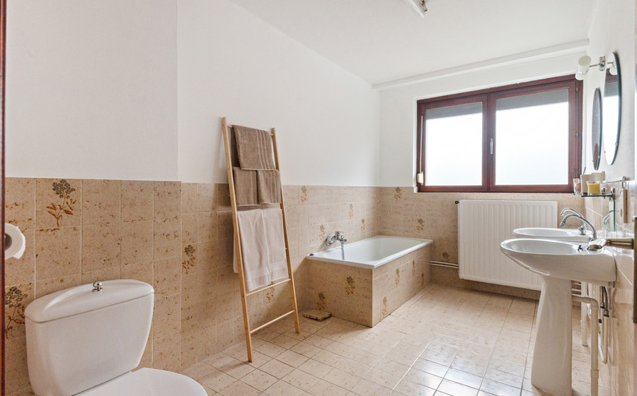 Bel-etage te koop in Merksem