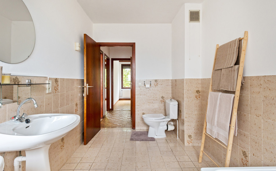 Bel-etage te koop in Merksem