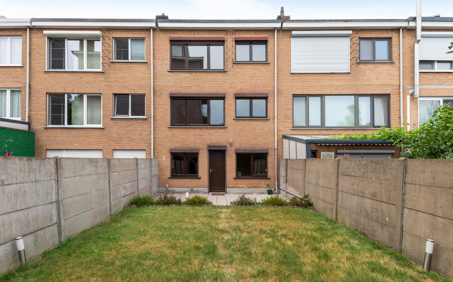 Bel-etage te koop in Merksem