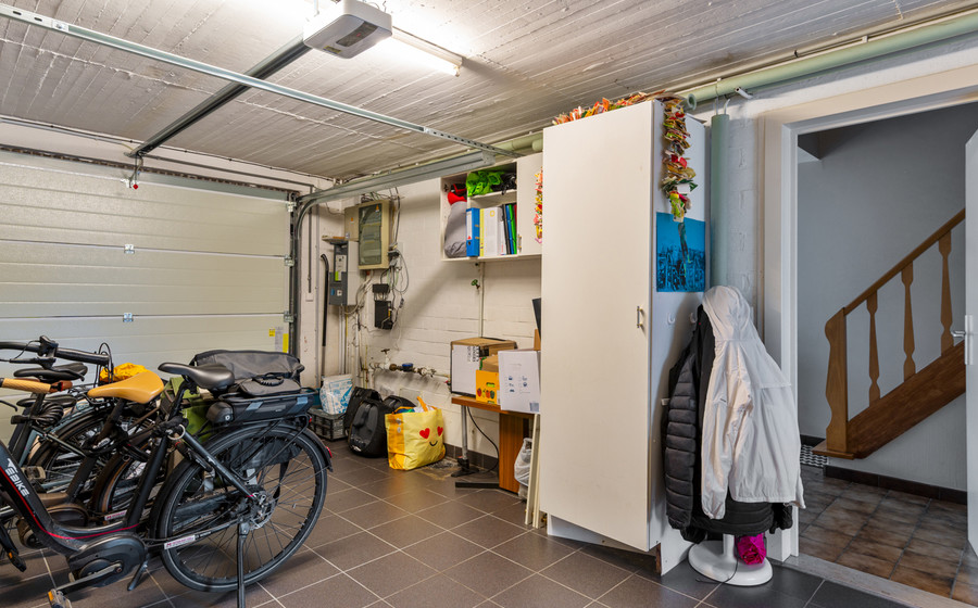 Bel-etage te koop in Merksem