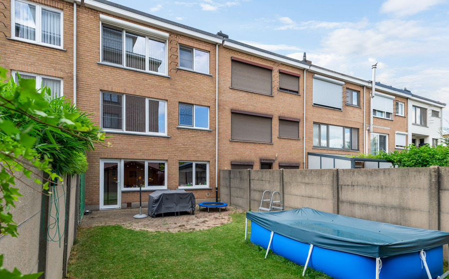 Bel-etage te koop in Merksem