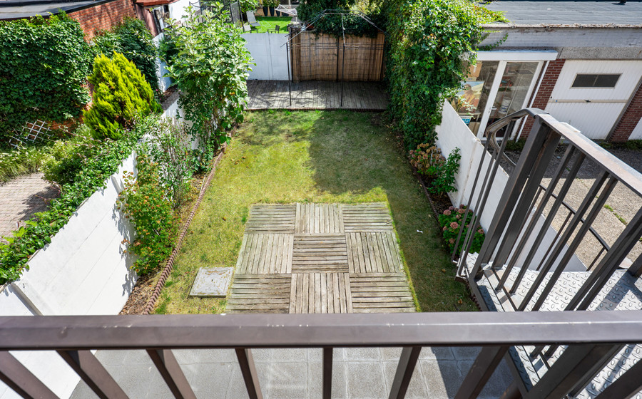 Bel-etage te koop in Merksem