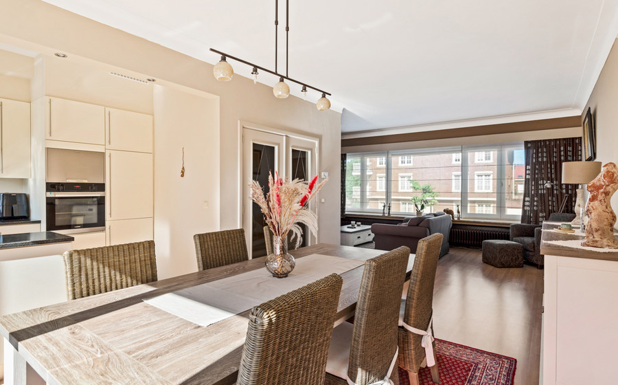 Bel-etage te koop in Merksem