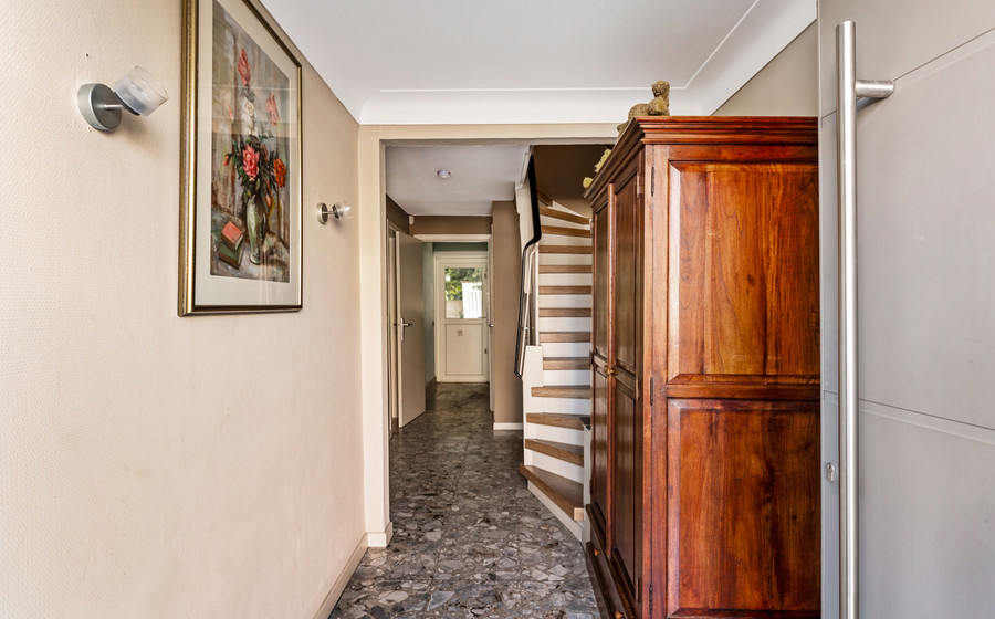 Bel-etage te koop in Merksem