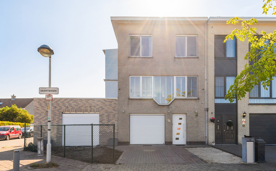 Buitengewoon huis te koop in Merksem