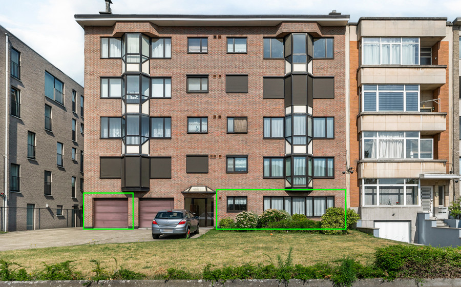 Gelijkvloerse verd. + tuin te koop in Merksem