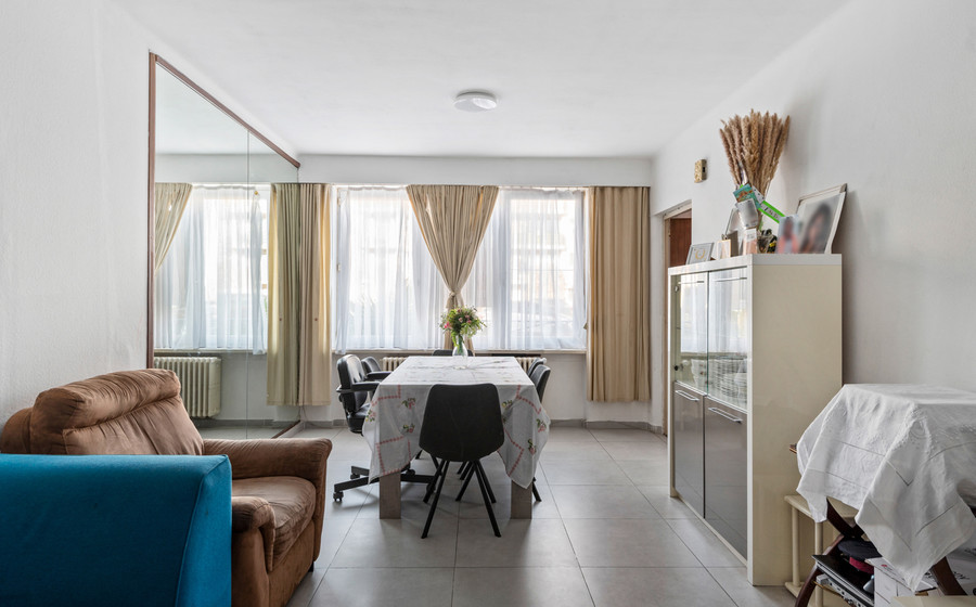 Gelijkvloerse verdieping te koop in Deurne