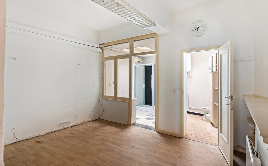 Winkelpand te koop in Merksem