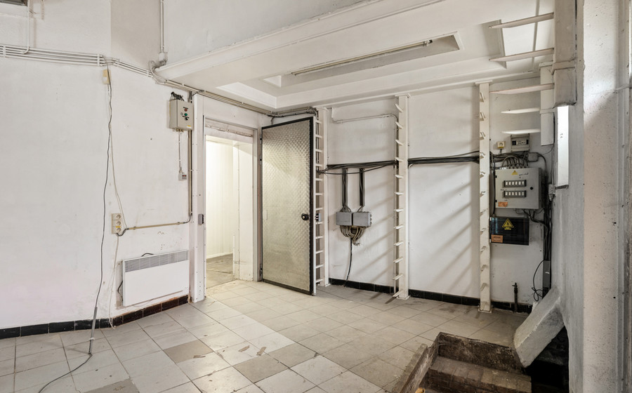 Winkelpand te koop in Merksem